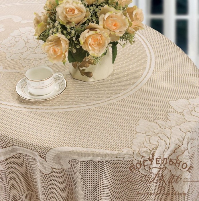 Леонтия (белая) Скатерть Кружево 180х180