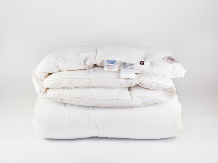 Одеяло QUEEN DOWN GRASS теплое с бортиком 160х220