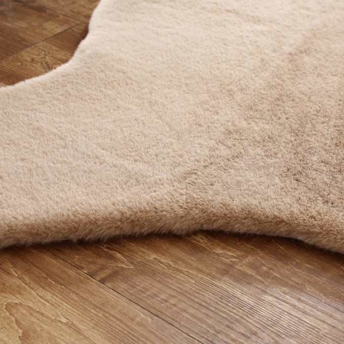 Коврик Плюшевый (беж) 80х120