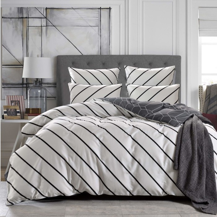 Торнадо  Комплект постельного белья сатин Евро 4н