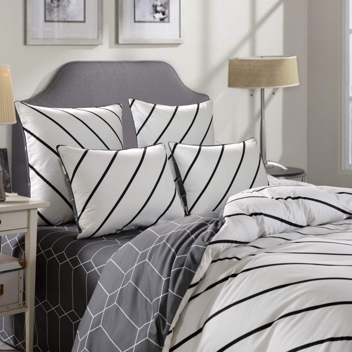 Торнадо  Комплект постельного белья сатин Евро 4н