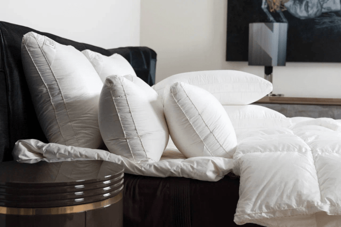 Подушка KING DOWN GRASS средняя с бортиком 50х90