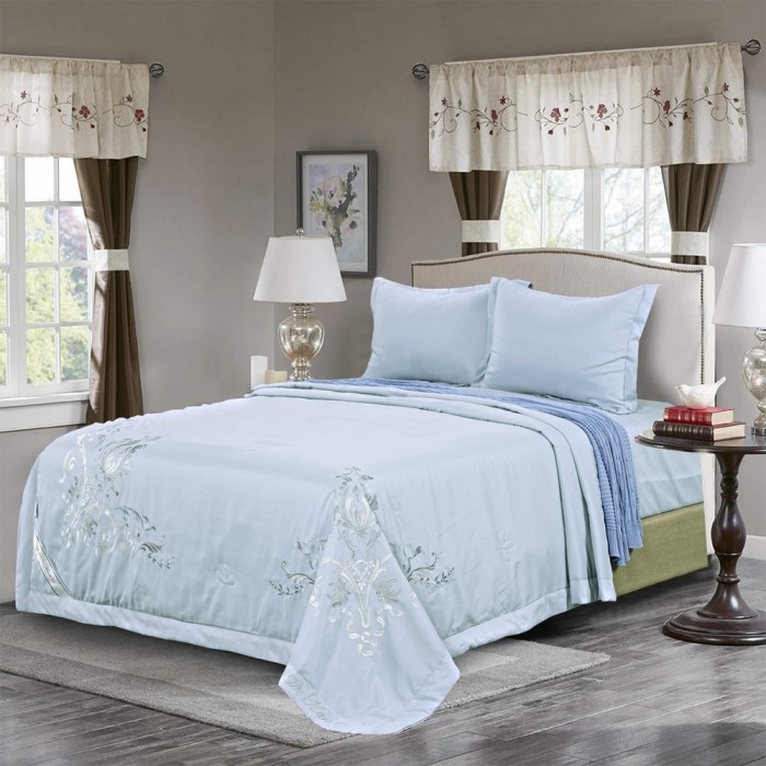 Изида (голубая) Евро Комплект Вышивка