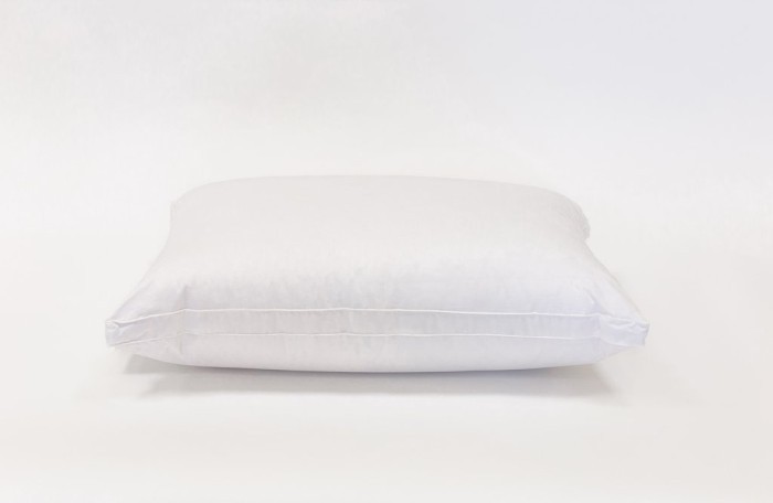 Подушка White Familie Down, 50х68 средняя с бортиком