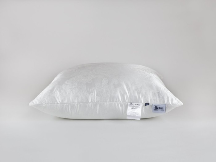 Подушка SILK FAMILIE BIO регулируемая 68х68