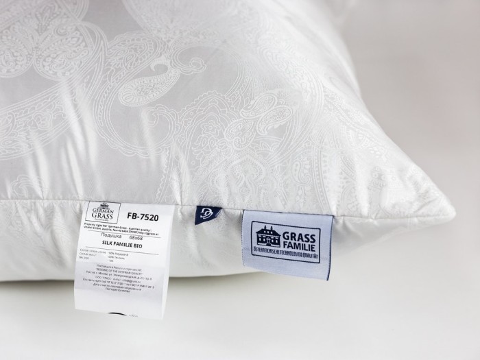 Подушка SILK FAMILIE BIO регулируемая 68х68
