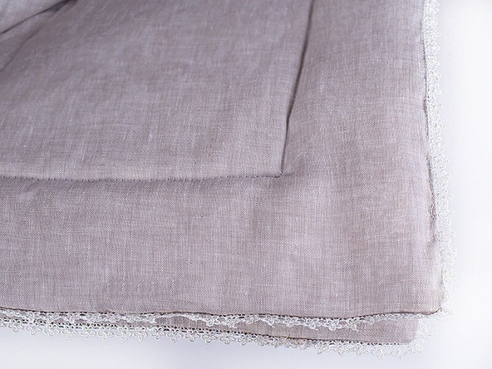 Одеяло"Дивный лен"с кружевом 200х220