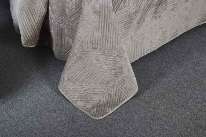 Патрисия (беж) Покрывало 240х260