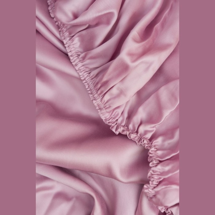 Постельное белье LILAC BRILLIANT GRASS Евро 50 х 70 см (2 шт), 70 х 70 см (2 шт) простыня на резинке 180х200