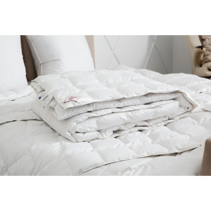 Одеяло SILVER DOWN GRASS всесезонное "Light" 150х200