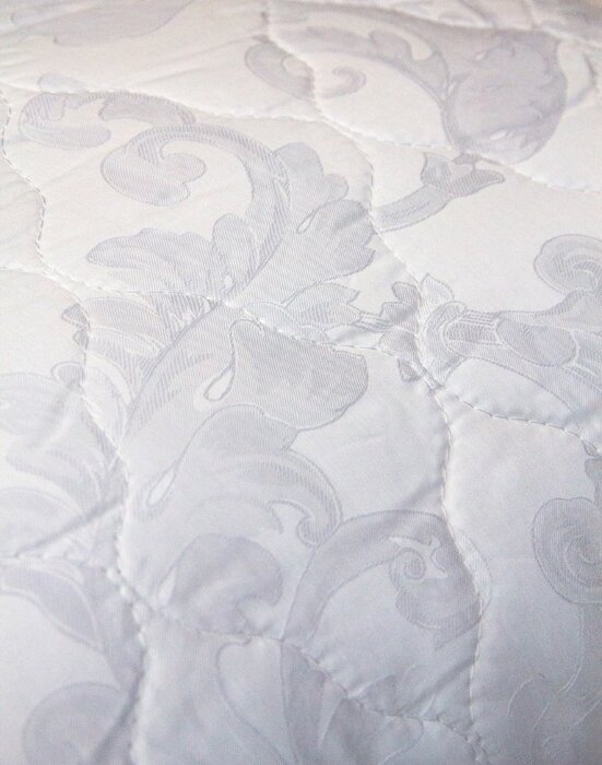 Подушка Luxury Hotel Collection Lavender 70х70