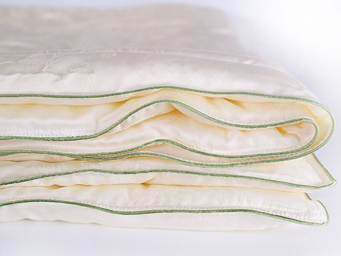 Одеяло кассетное всесезонное "Таинственный ангел" 200 х 200