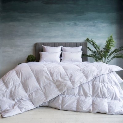 Подушка German Grass Gray Familie Down средняя 68 х 68