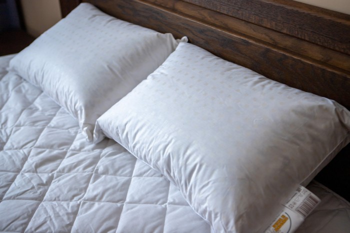 Подушка упругая «Премиум» 68 х 68