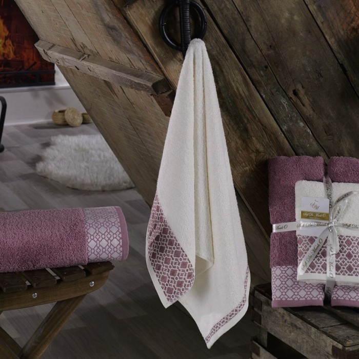 KARAT (крем-брусничный) 50x90-70х140 Комп. полотенец