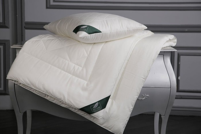 Одеяло Flaum BAMBOO 200х220 всесезонное