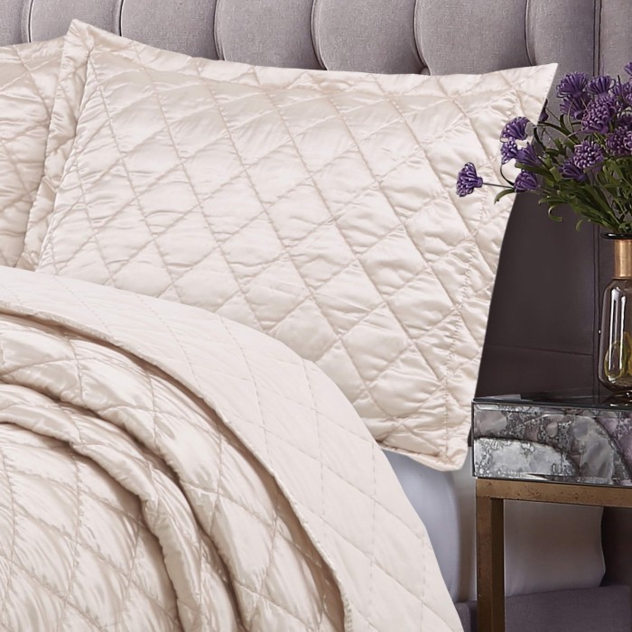 Паола (крем) Покрывало 240х260