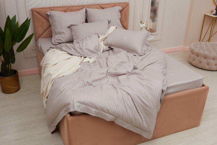 Моне (пеп лиловый) страйп сатин 7Е