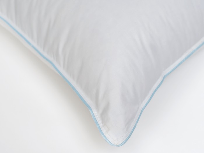 Подушка средняя «Северное Сияние» 70 х 70 см