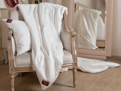 Одеяло шелковое Luxury Silk Grass (200 х 220) Всесезонное