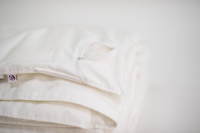 Одеяло LUXURY SILK GRASS лёгкое 200х200