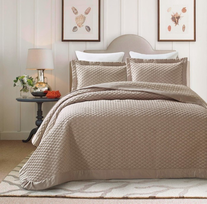 Эллада (беж) Покрывало 240х260