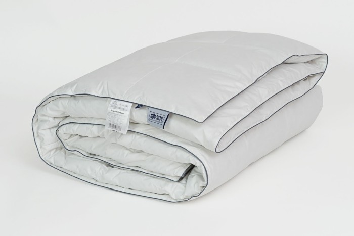 Одеяло GRAY FAMILIE DOWN всесезонное 140х205