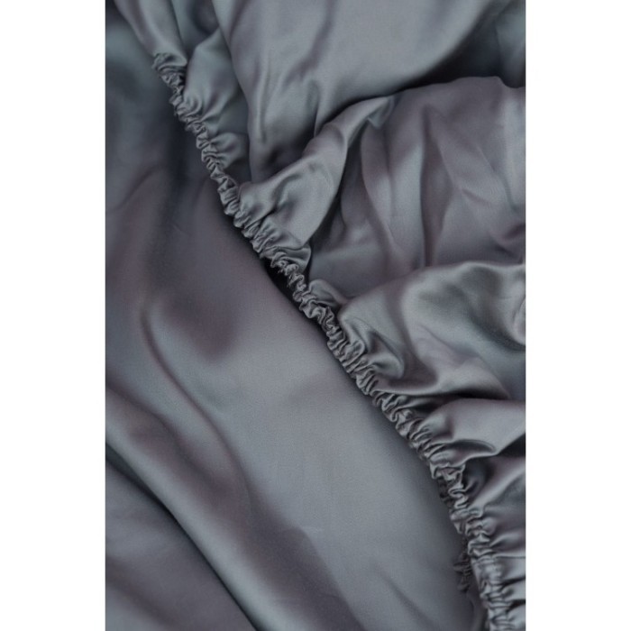 Постельное белье GREY BRILLIANT GRASS Семейный 50 х 70 см (2 шт), 70 х 70 см (2 шт) простынь 160х200