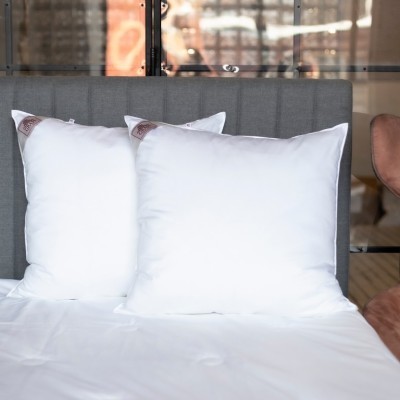 Подушка 95°C GRASS средняя 68х68