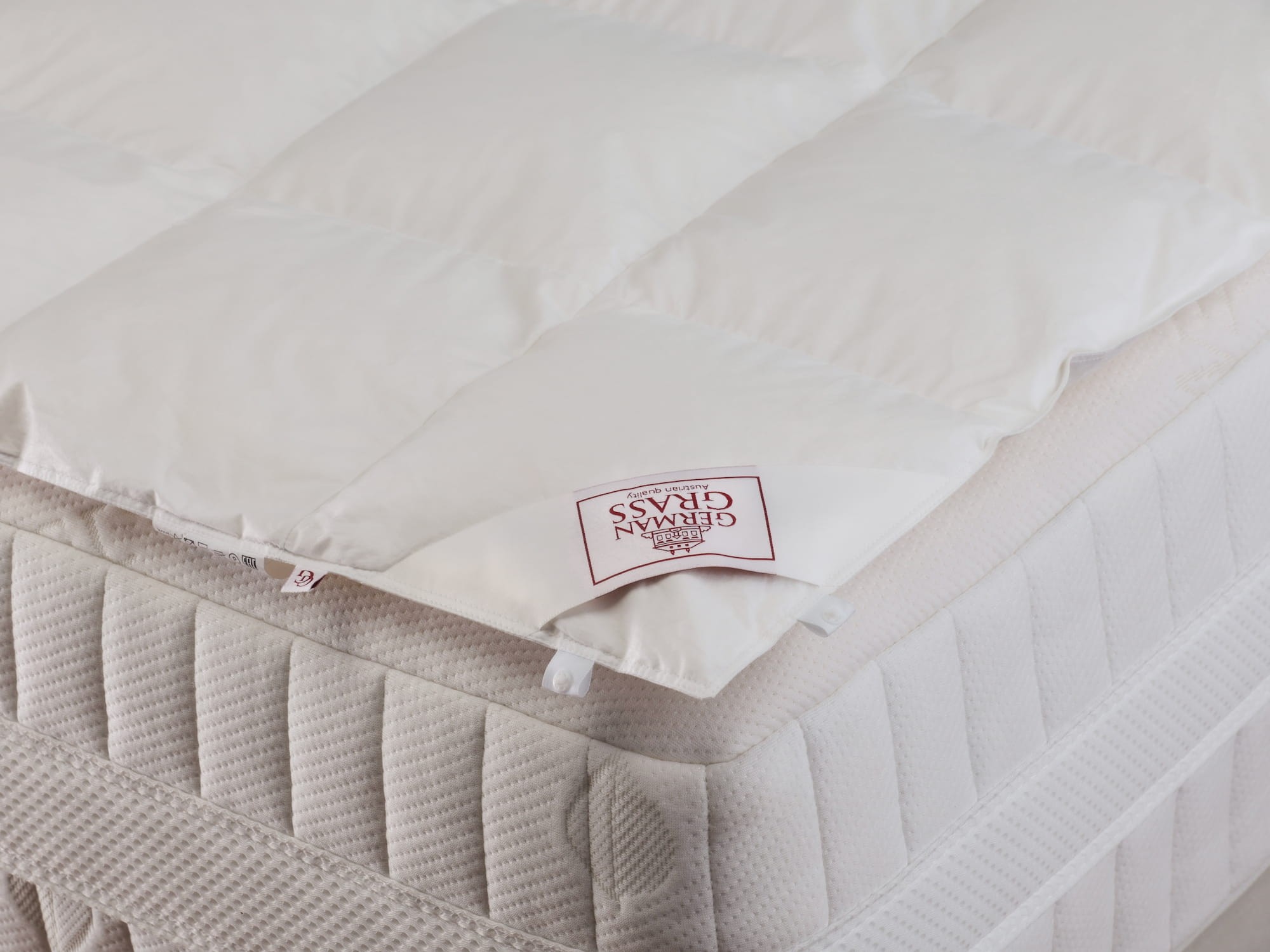 Наматрасник MATTRESS DOWN GRASS кассетный 160х200