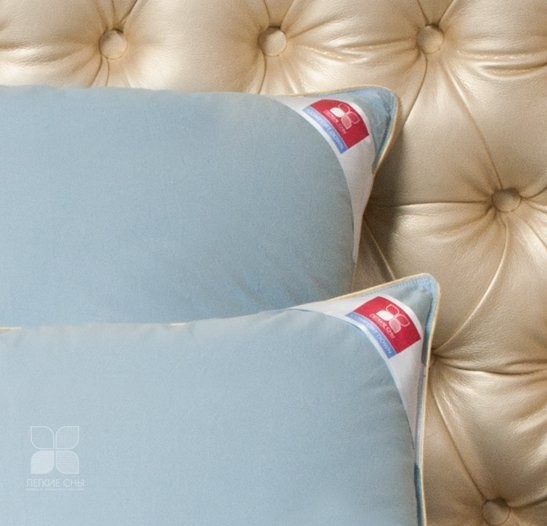 Подушка пуховая Камелия 68 х 68 см Голубой