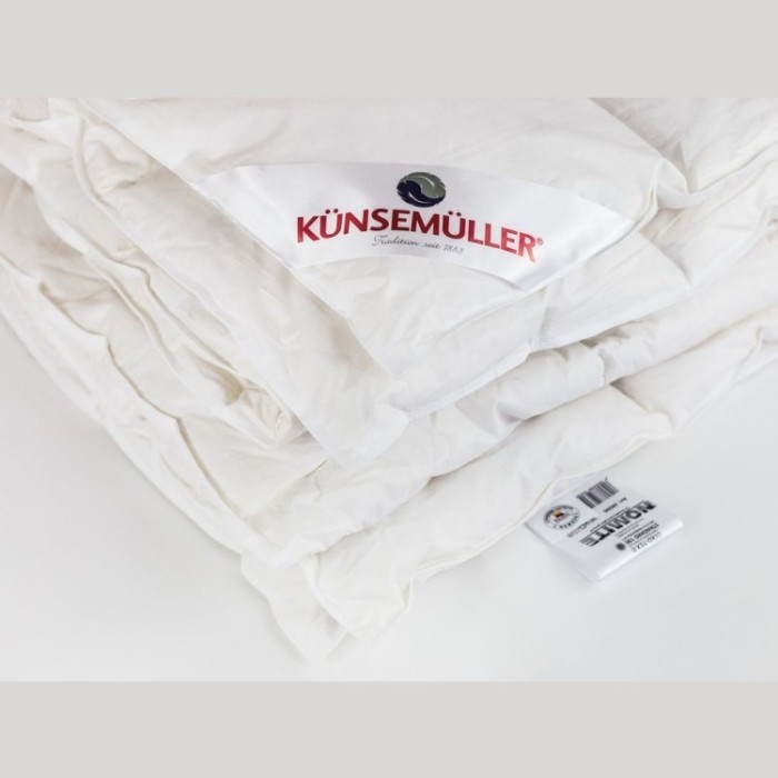 Одеяло Künsemüller Labrador Decke всесезонное 150х200