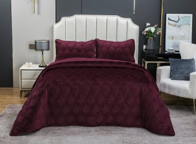 Стеганное покрывало Kendall (сангрия) 240х260см (1), 50х70см (2)