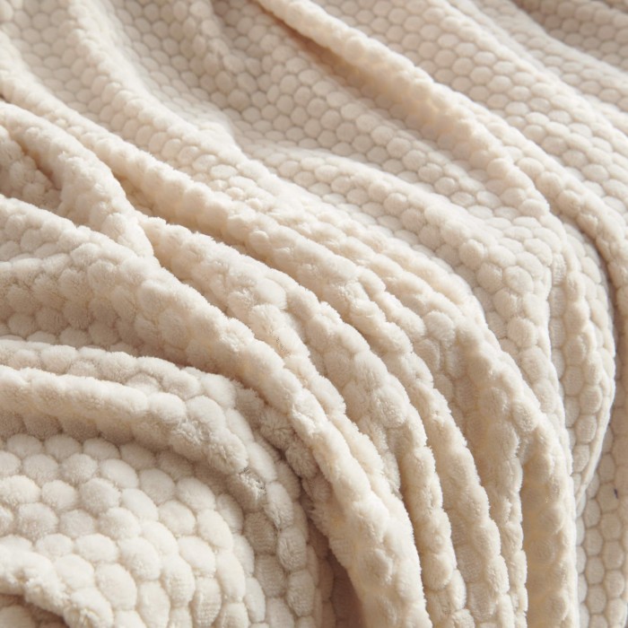 Каролина (крем) Покрывало 220х240