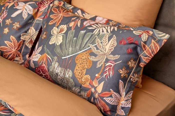 Постельное белье Arya Exclusive сатин 2 Сп. 200x220 Rosari