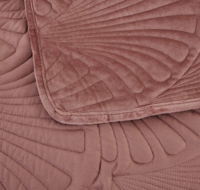 Ариэль (чайная роза) Покрывало 240x260