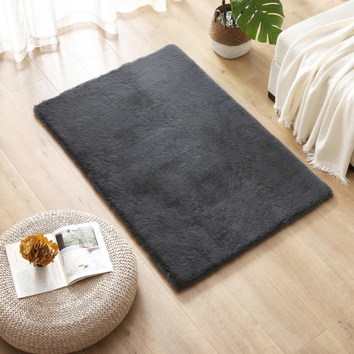 Camilla (антрацит) Коврик 80х120см