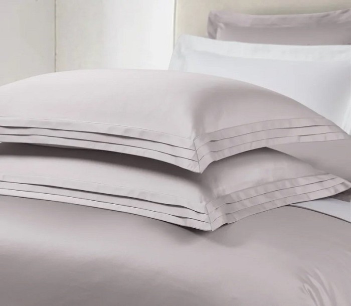 Наволочка  Sharmes "Soho" 70х70 пепельная роза