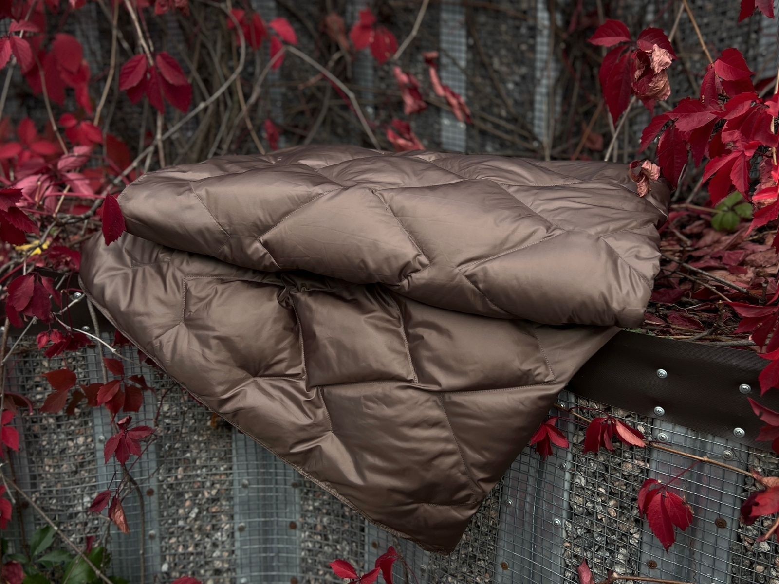 Дорожный плед-пончо пуховый Travel Cape Plaid Grass BEIGE 130х170