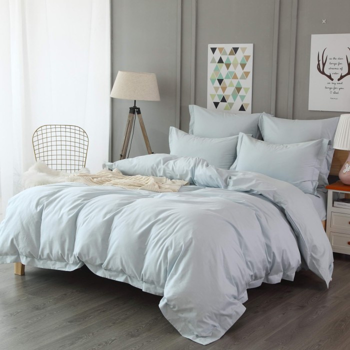 Марми пододеяльник голубой 160х220