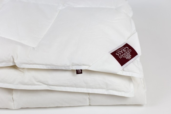 Одеяло AIR DOWN GRASS всесезонное "light" 200х220