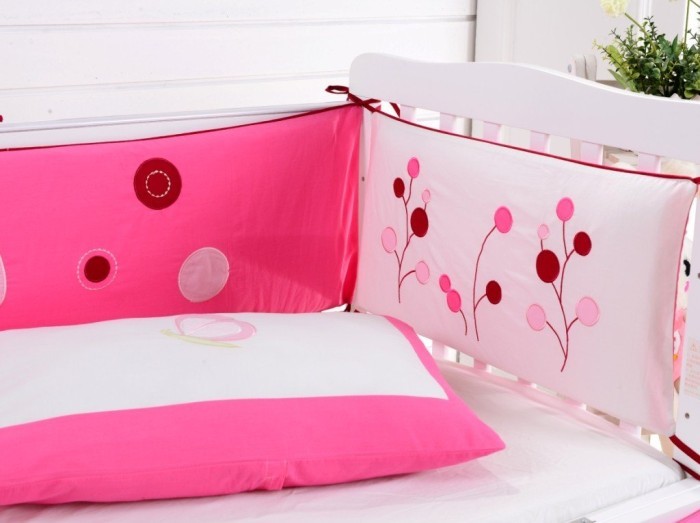 Постельное белье в кроватку DK-22 147 х 112 (c бортиком)