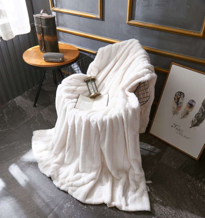 Анабель (белая) Покрывало 210х230