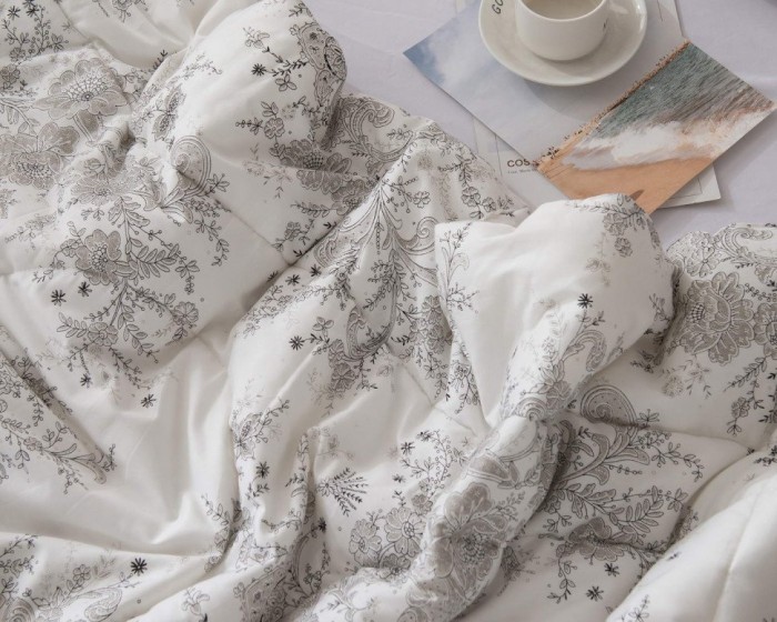 Карина (беж) Одеяло 160х220