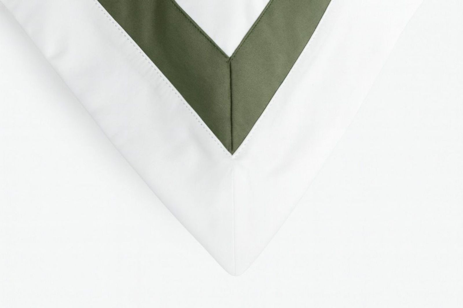 Наволочки с широкой отделкой Alpine Pine Green Allure Grass 50х70 (2шт)