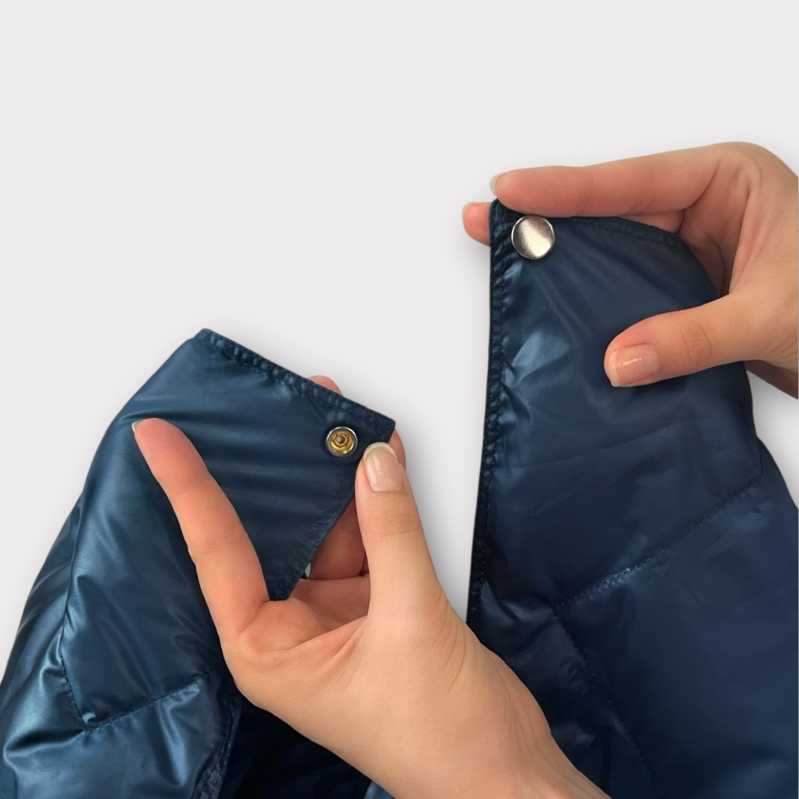 Дорожный плед-пончо пуховый Travel Cape Plaid Grass Navy 130х170