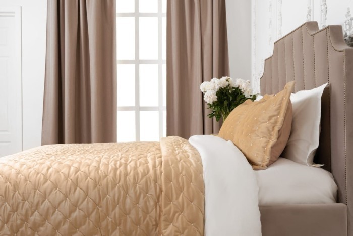 Покрывало Arya Бархат Ansel Золотистый