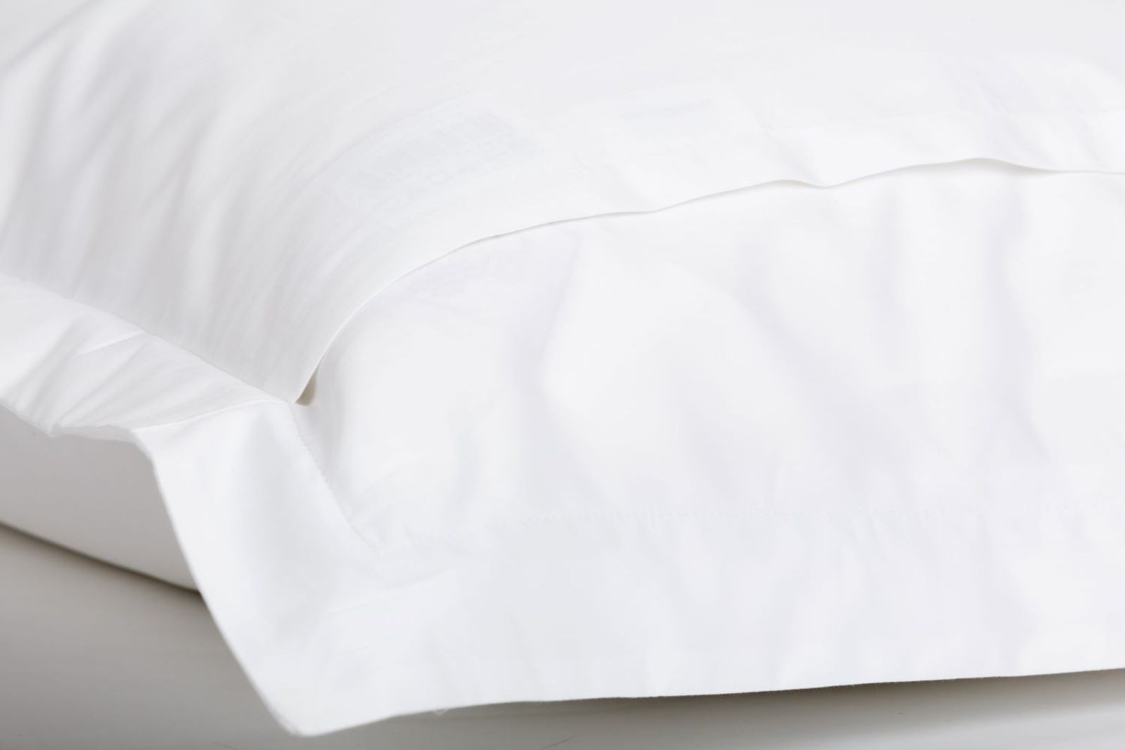 Наволочки с узкой отделкой Alpine Pine Green Allure Grass 50х70 (2шт)