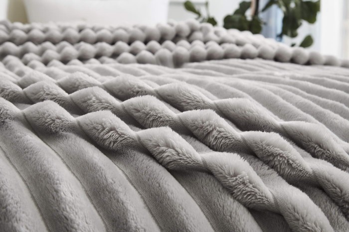 Орнелла (серый) Покрывало 210х230