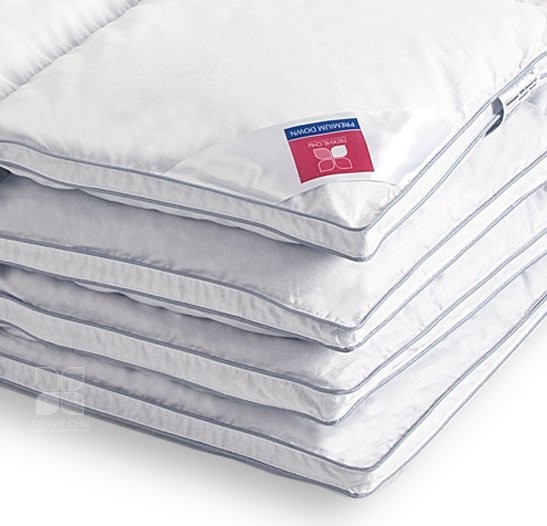 Одеяло кассетно пуховое Лоретта 172 х 205 см легкое